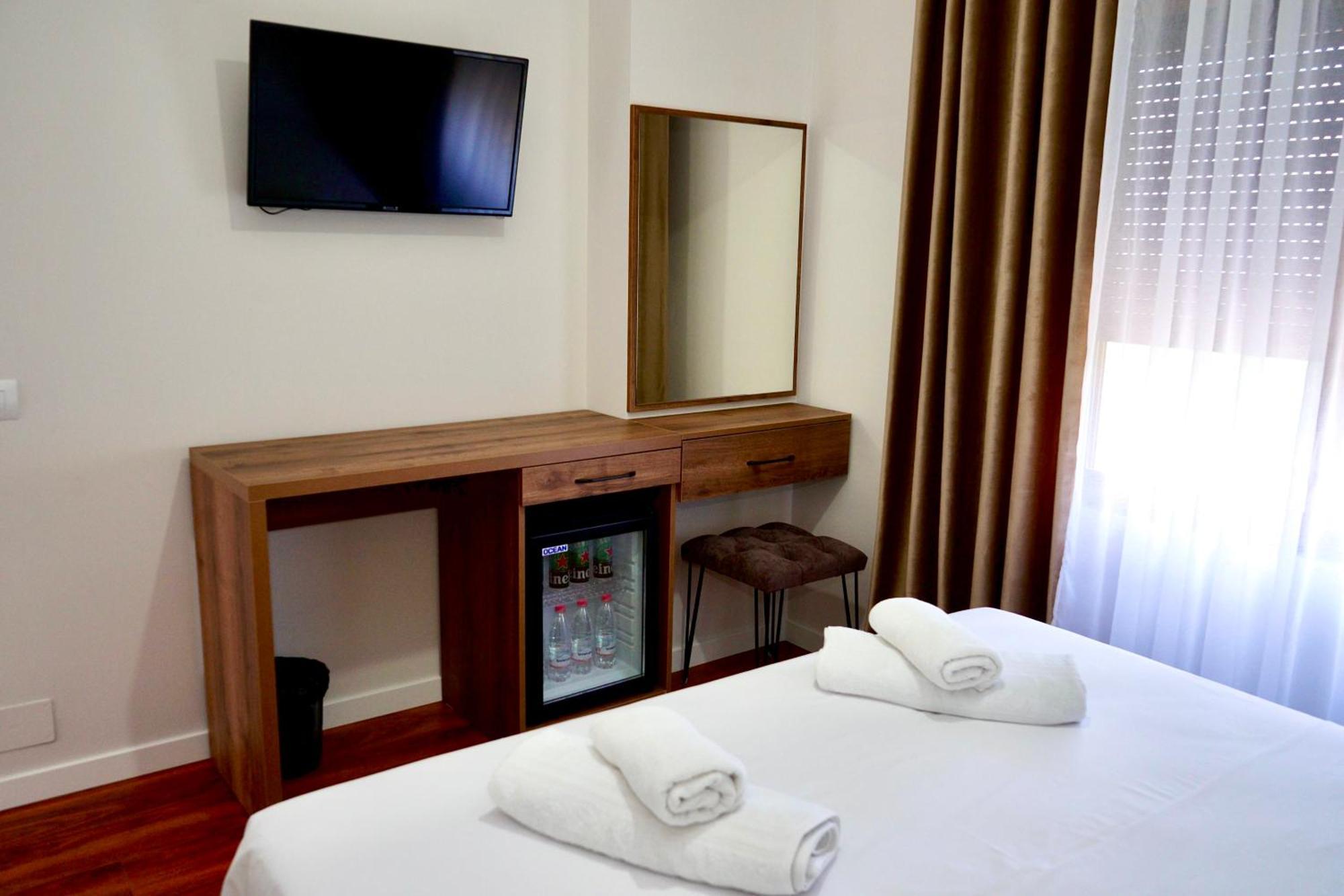 Elona'S Rooms Krujë Exteriör bild